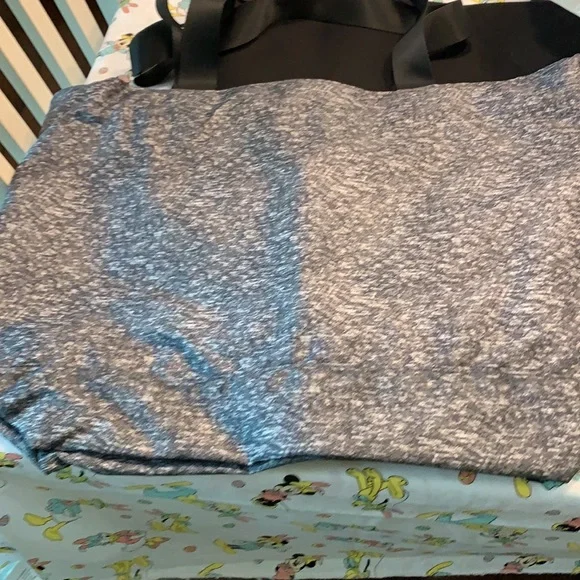 Brand new with tags large pink tote never used - Picture 4 of 10